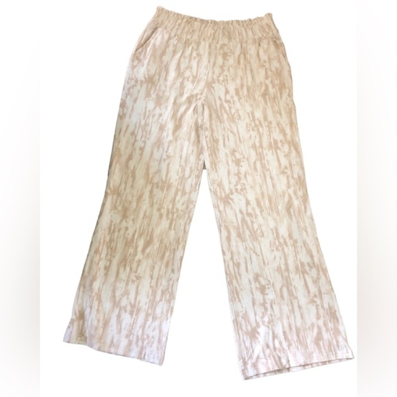 Belle Beach by Kim Gravel  Smocked Waist Wide Leg Pant M Cream Beige Lounge - Picture 1 of 5